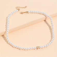 La Perla Heart-Bead Pearl Choker — Freshwater Look